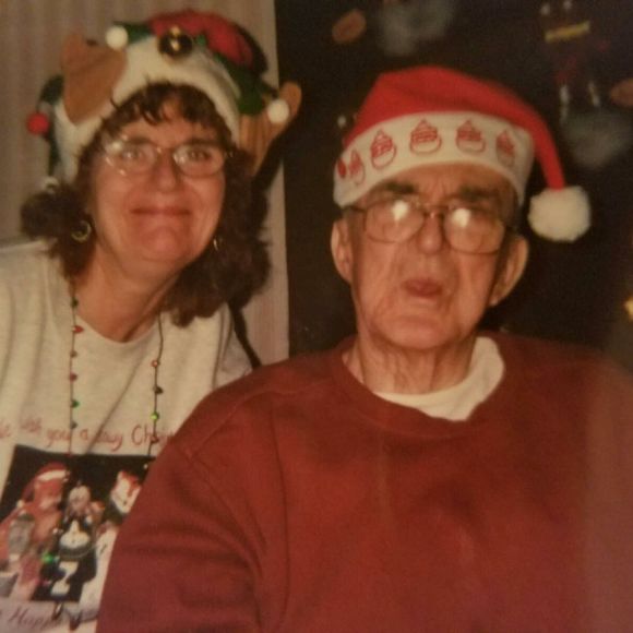 Meet your Posher, Linda - Picture 1 of 1